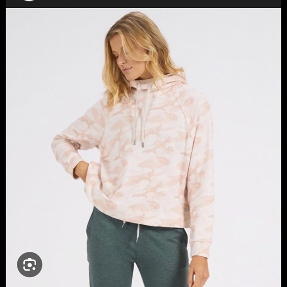 Vuori Women's Beach Hoodie Bisque Camo M Organic French Terry Sweatshirt Cotton - Picture 10 of 10